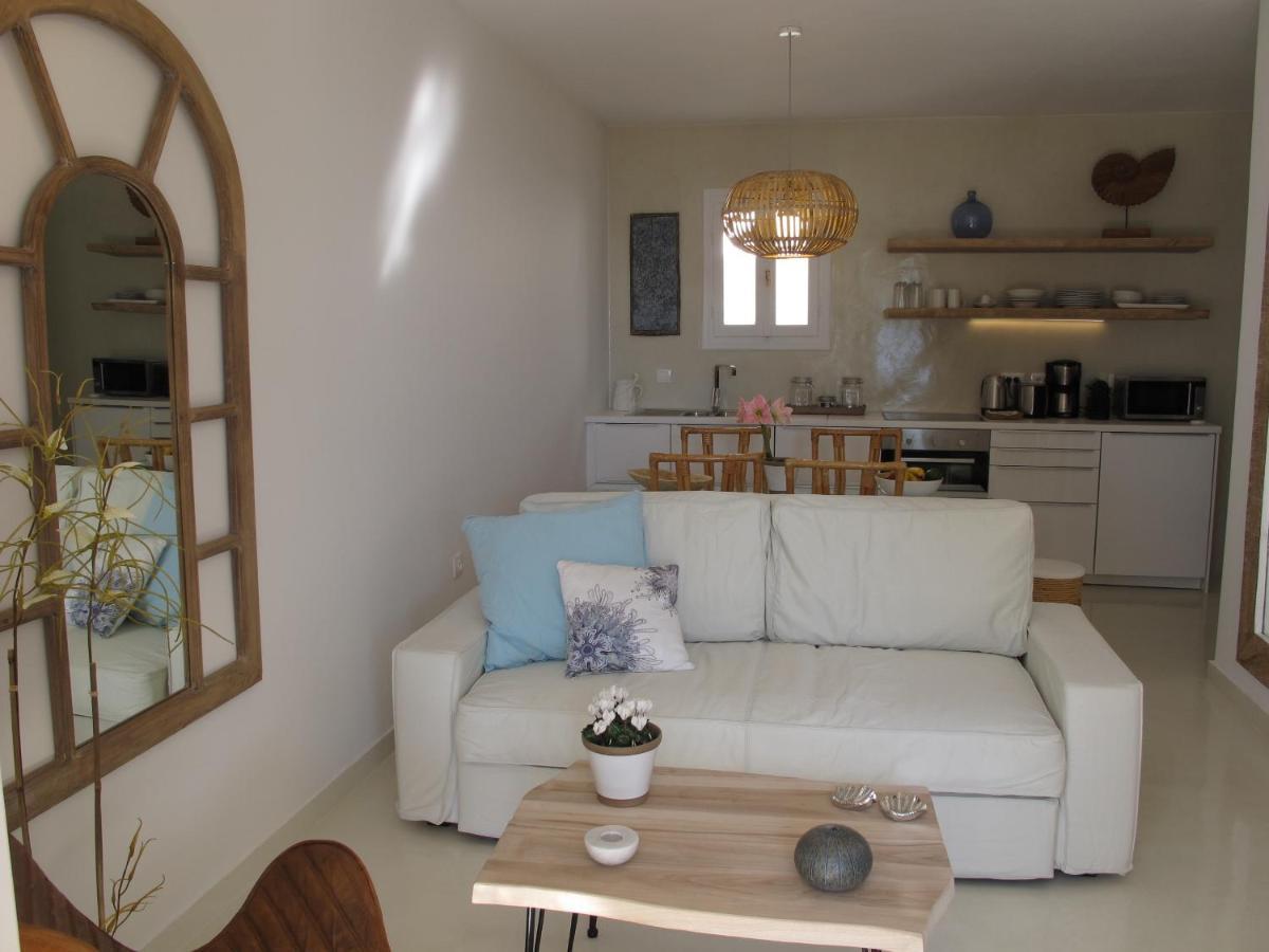 Dom wakacyjny Aqua Seafront Corfu House With Garden Glifada